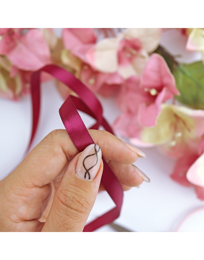 Burdeos satin ribbon Burdeos satin ribbon