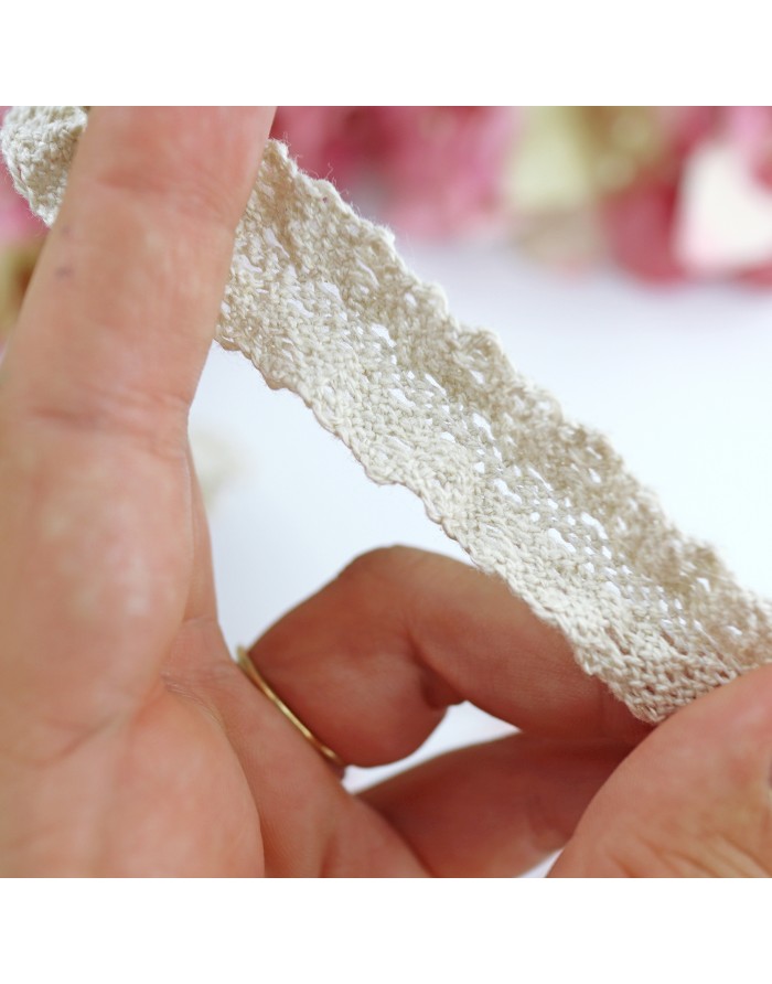 Crudo gathered elastic band Crudo gathered elastic band