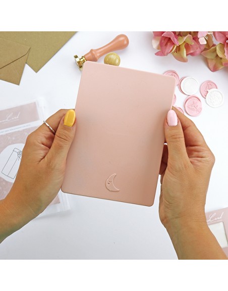 A6 Silicone mat for sealing wax