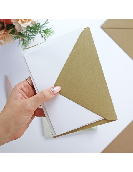 Set of 12 C5 kraft envelopes
