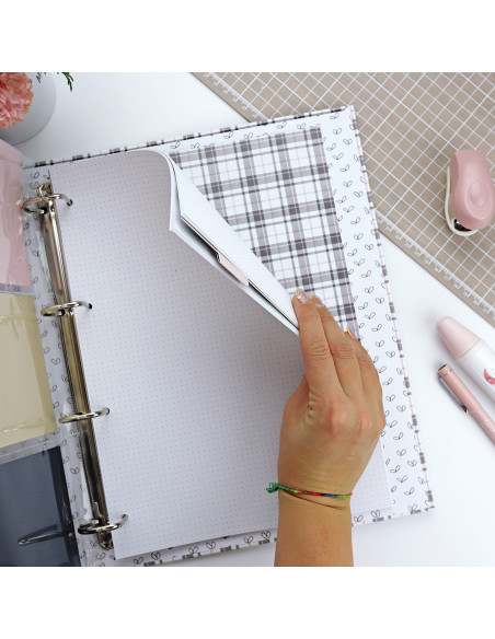 A4 file Folder 'Retro checkered'