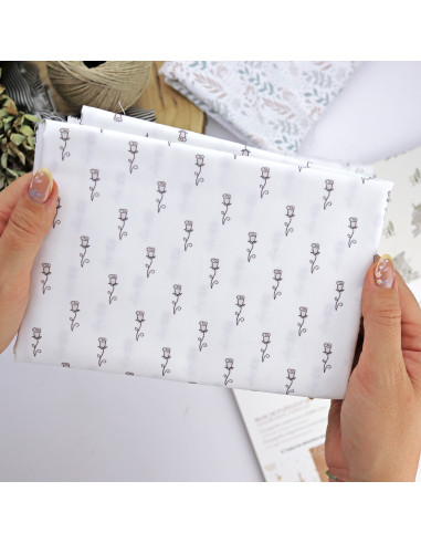 Rosa encantada fabric of Mamen Montero Rosa encantada fabric of Mamen Montero