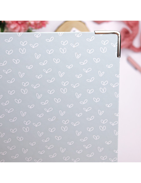 9x12” binder Menta