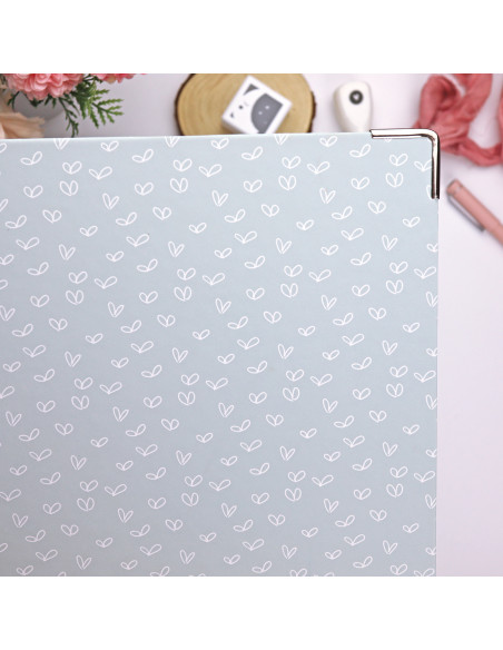 9x12” binder Menta