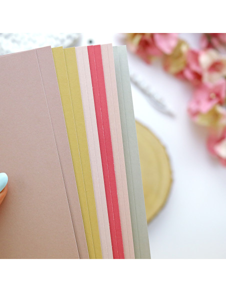 Travel solid card pack