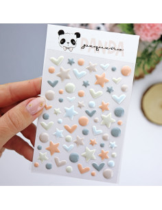 Pequeño panda enamel dots