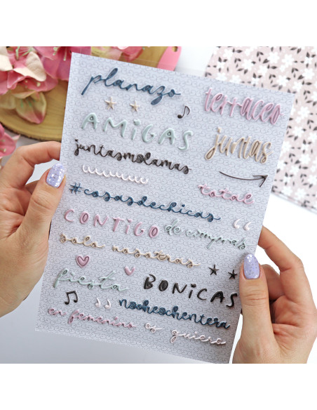 En Femenino. Colorful puffy stickers | Rita´s Diary
