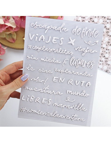 Escapada. White puffy stickers | Rita´s Diary