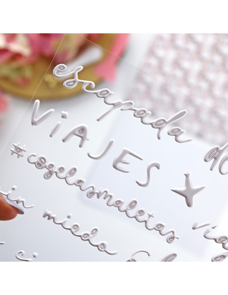 Escapada. White puffy stickers | Rita´s Diary