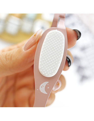 COCO Precision tweezer, by Alúa Cid