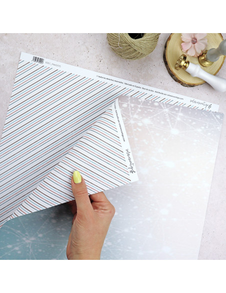 Solosiescontigo Universo cardboard