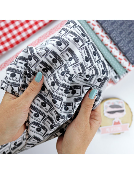 5m Cámaras printed fabric | Destino by Alúa Cid