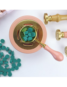 Esmeralda sealing wax pearls 2
