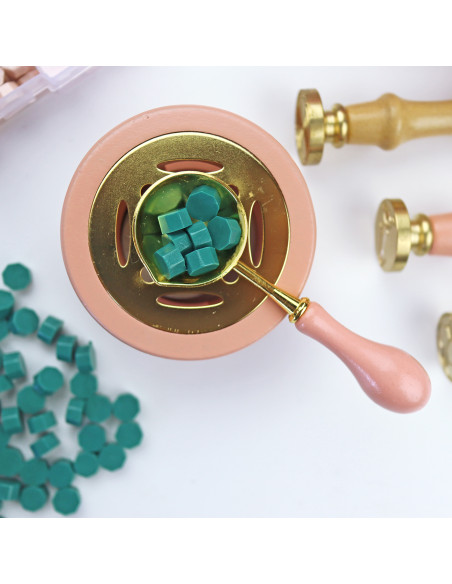 Esmeralda sealing wax pearls