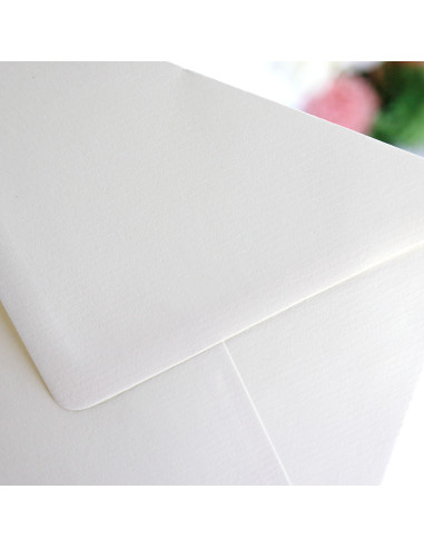 Set of 12 ivory envelopes