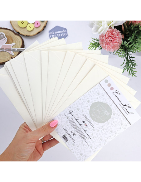 Set of 12 ivory envelopes