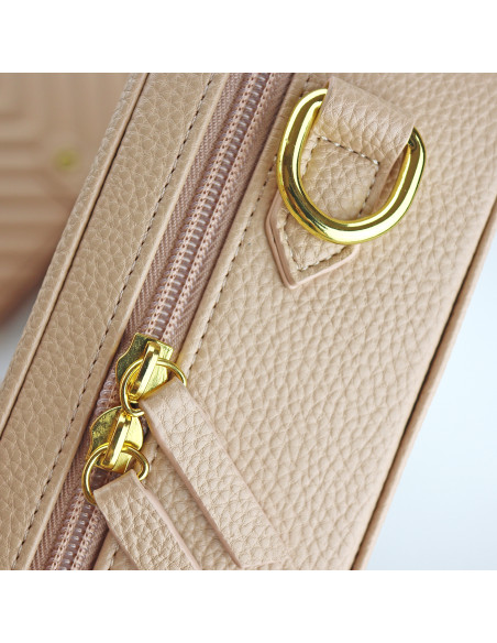 Maquillaje color Case. Stationery accesory