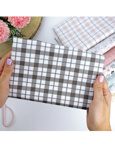 5m Cuadro Antracita printed fabric | Menos es Nada by Alúa Cid