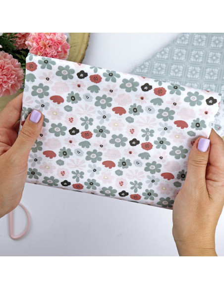 5m Campo de flores printed fabric | Menos es Nada by Alúa Cid