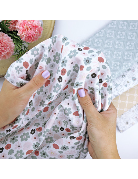 5m Campo de flores printed fabric | Menos es Nada by Alúa Cid