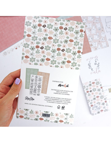 Menos es Nada stickers set