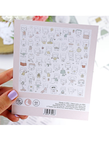 Menos es nada Die cuts