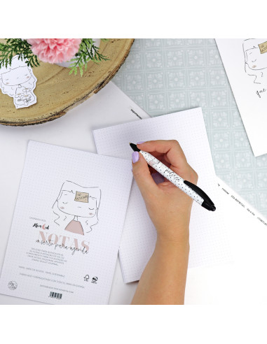 Yo Poderosa pen | Menos es Nada collection by Alúa Cid