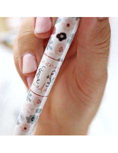 Menos es Nada pen | Menos es Nada collection by Alúa Cid 2