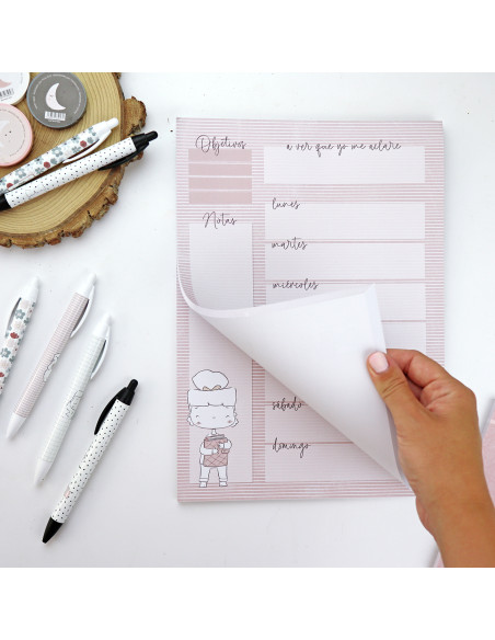 Rosa A4 weekly notepad | Menos es nada collection
