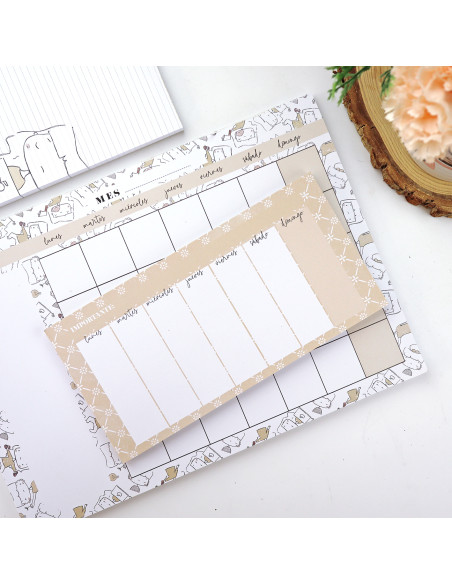 Menos es Nada A4 monthly notepad | Menos es nada collection by Alúa Cid