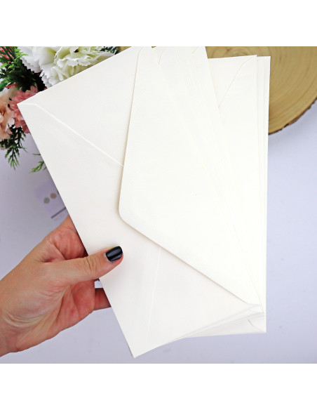 Set of 12 ivory envelopes DL | Comunicard Colection