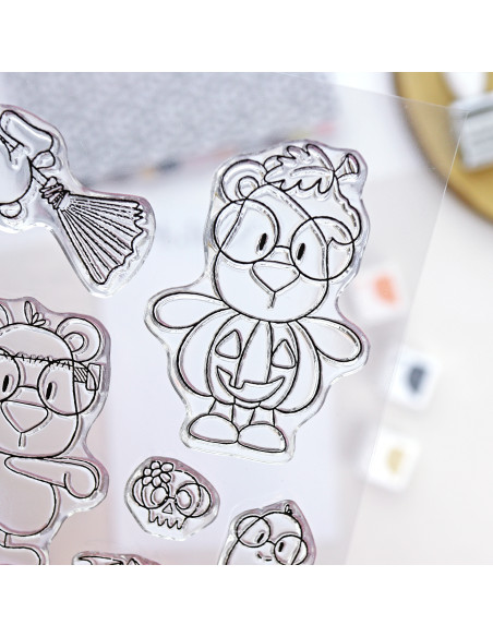 Happy LemonWeen clear stamps set | Andrea la gafotas