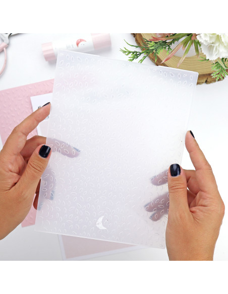 Pétalos ComuniCard emboss folder | Alúa Cid design