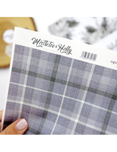 Aberdeen Binding fabric | Mistletoe & Holly collection by Mamen Montero