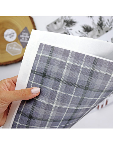 Aberdeen Binding fabric | Mistletoe & Holly collection by Mamen Montero