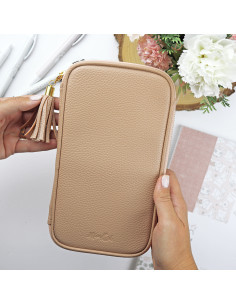 Maquillaje pencil case by Alúa Cid 2