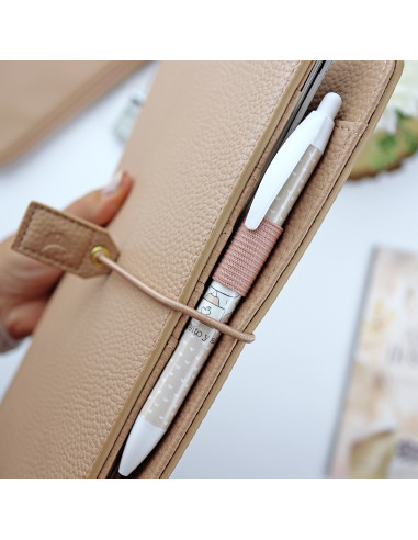 Lulidori Maquillaje A5 notebook cover