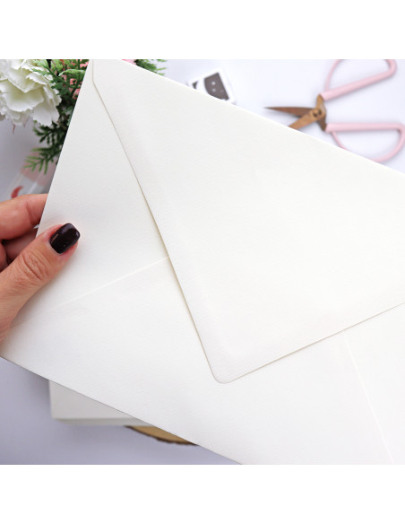 Set of 12 envelopes C5 Marfil color