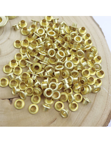 Pack of 500 eyelets in Oro color