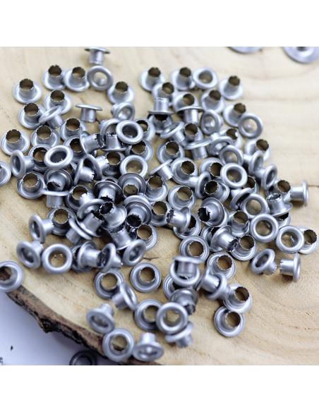 Pack of 500 eyelets in Plata color