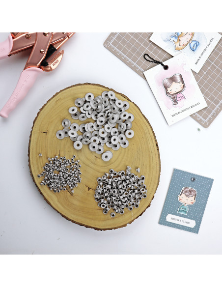 Pack of 500 eyelets in Angora color