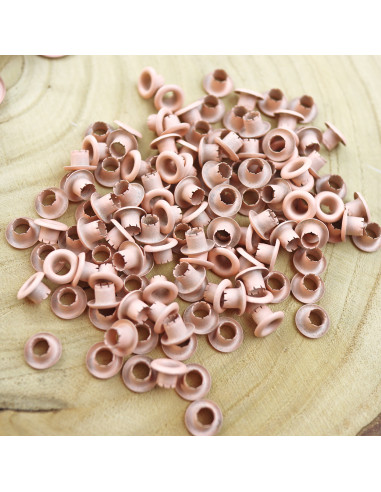 Pack of 500 eyelets in Melocotón color Pack of 500 eyelets in Melocotón color