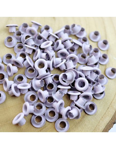 Pack of 500 eyelets in Lila color