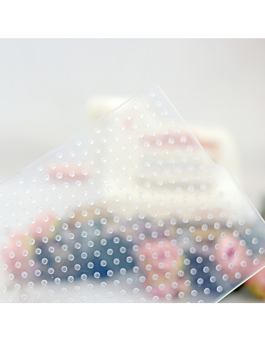 CocoCuttie Die cutting and embossing...