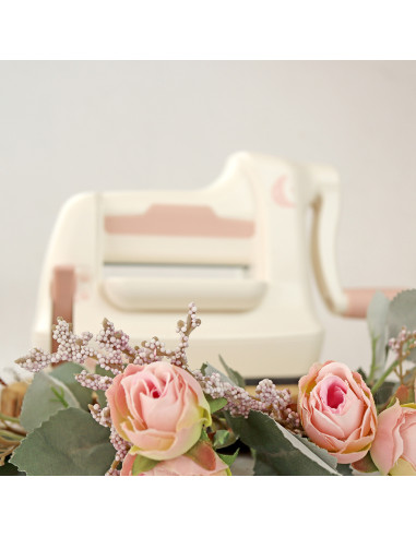 CocoCuttie Die cutting and embossing machine