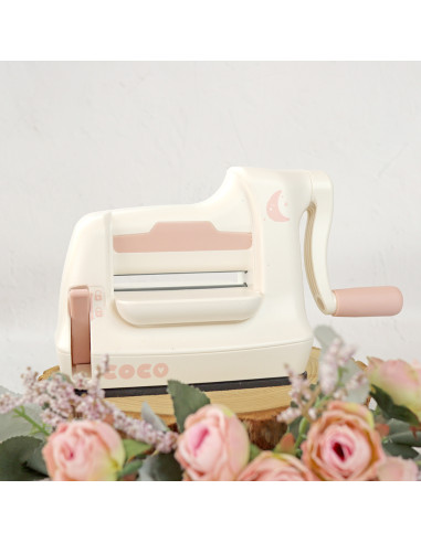 CocoCuttie Die cutting and embossing machine