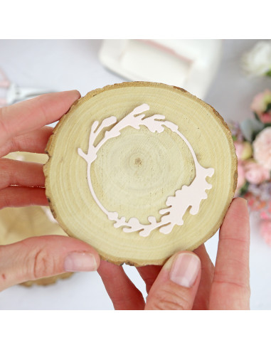 Marcos Florales dies set | Alúa Cid