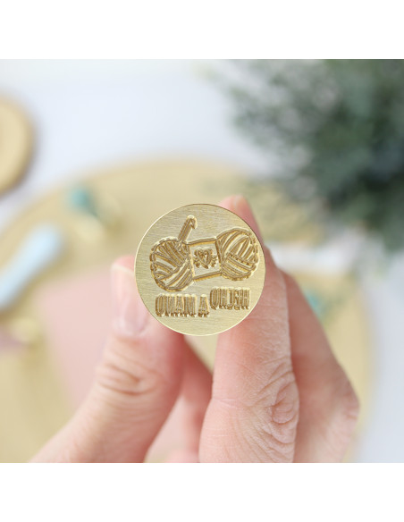 Hecho a mano wax seal | Alúa Cid