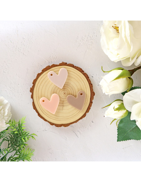 Set of 10 Salmón Dulce acrylic hearts