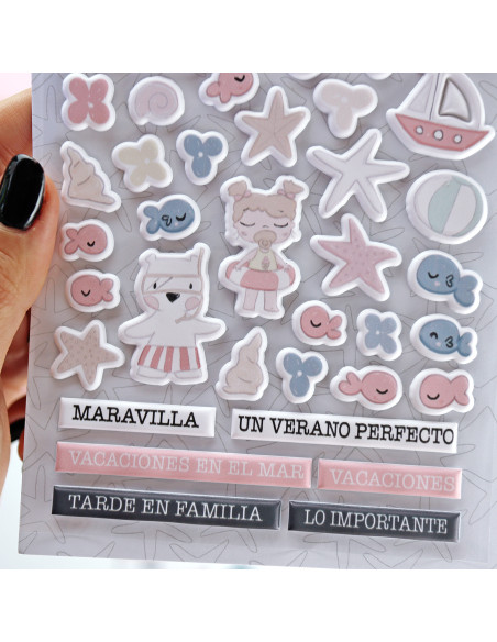Ohana en la playa Puffy stickers | Alúa Cid design